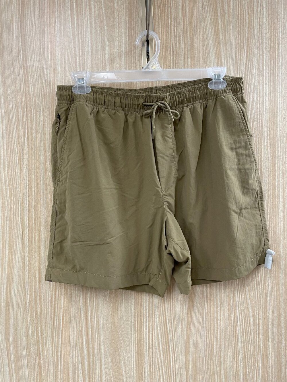 American Eagle Tan Shorts Size L